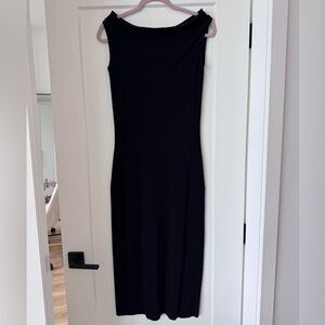 OAK + FORT Black Sleeveless Boatneck Midi Dress